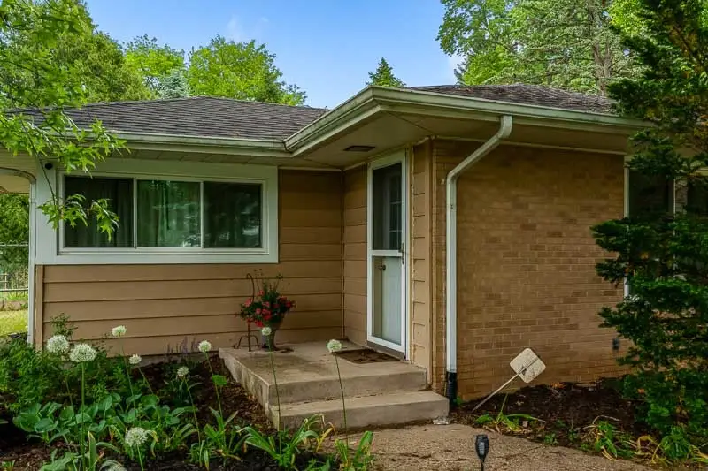 1107 Pine Valley Drive, Rockford, IL 61107 - #3