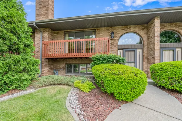 1109 Warner Avenue, Lemont, IL 60439