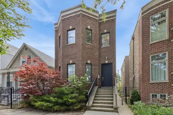 2447 W Winona Street, Chicago, IL 60625