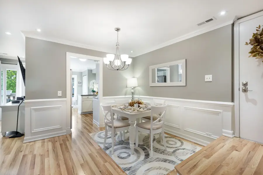 295 Coventry Circle #295, Vernon Hills, IL 60061 - #3