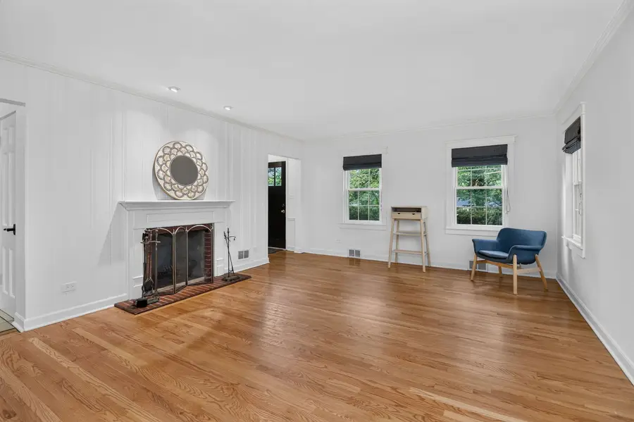 14 Walnut Road, Glen Ellyn, IL 60137 - #3