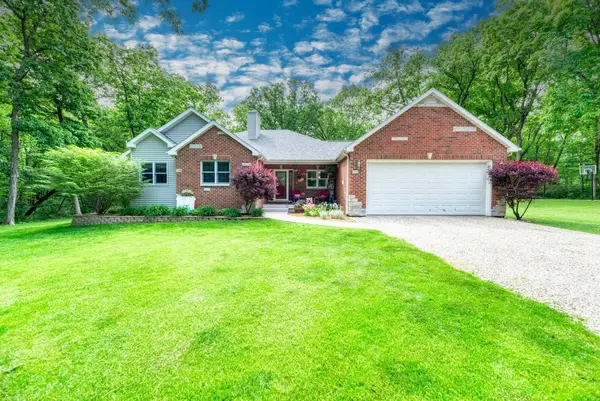 2560 N 2950th Road, Marseilles, IL 61341