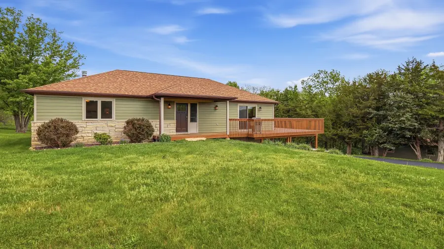 2 Concord Court, Galena, IL 61036 - #2
