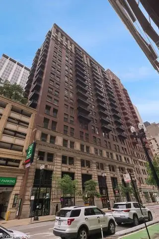 212 W Washington Street #1505, Chicago, IL 60606