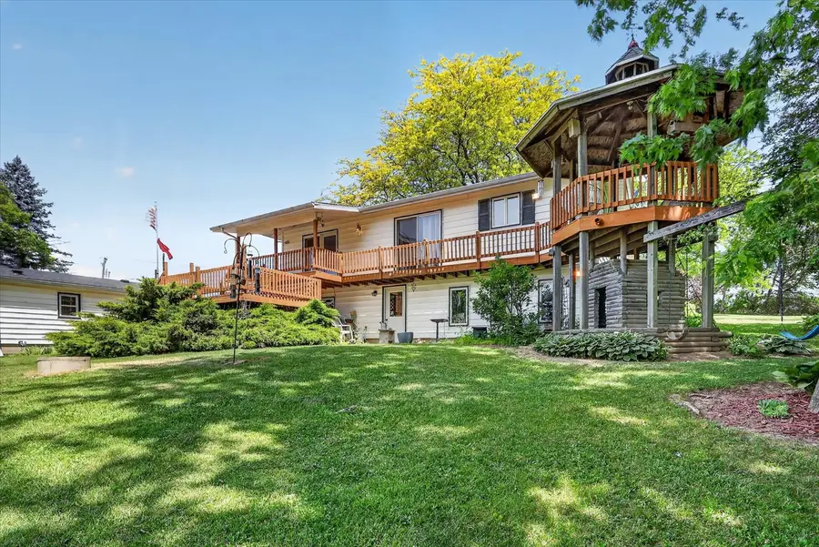 8443 E Farm School Road, Rock City, IL 61070 - #2