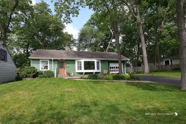 380 Ridge Avenue, Crystal Lake, IL 60014