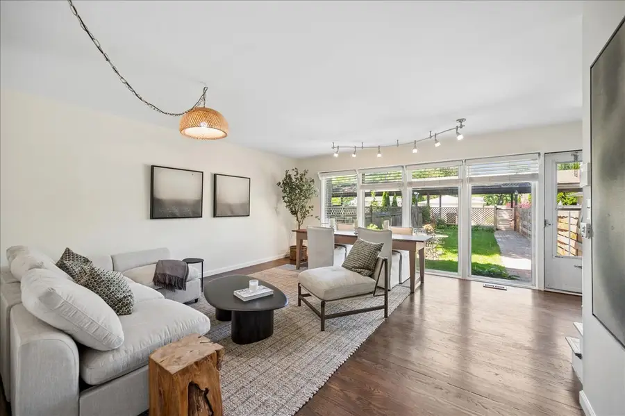 1934 Lake Avenue, Wilmette, IL 60091 - #3