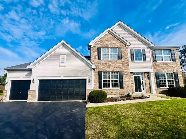 5 Player Court, Bolingbrook, IL 60490