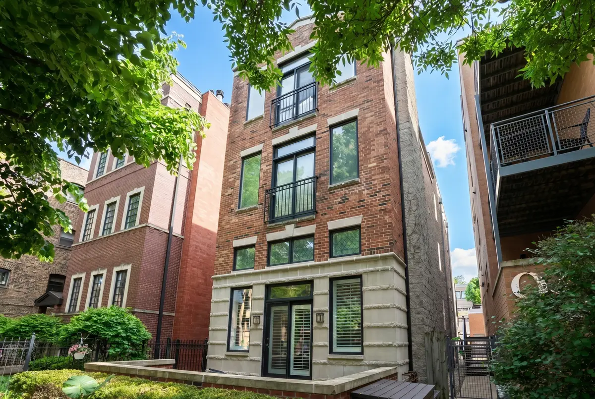 929 W George Street #3, Chicago, IL 60657 - #1