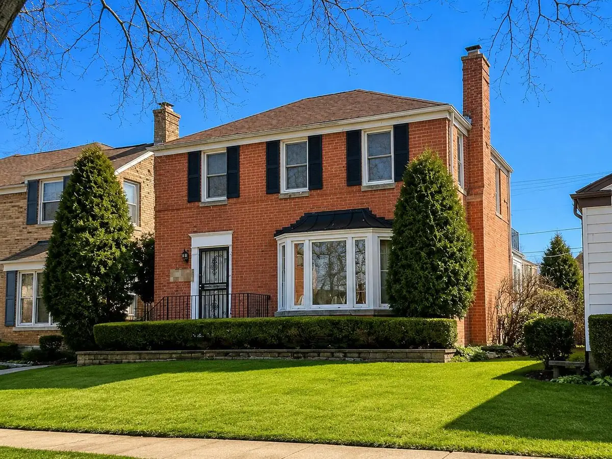 2951 W Jarlath Street, Chicago, IL 60645 - #1