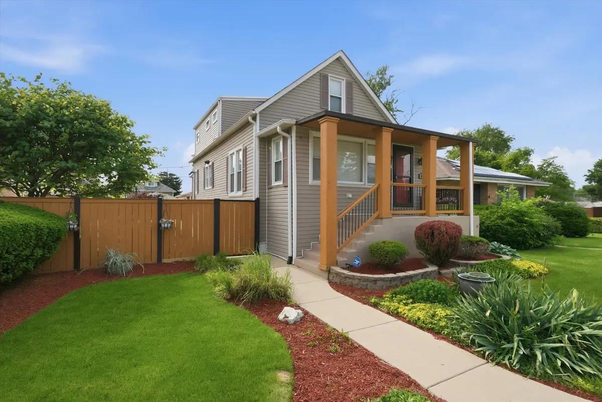 Address Withheld By Seller, Bellwood, IL 60104 - #1
