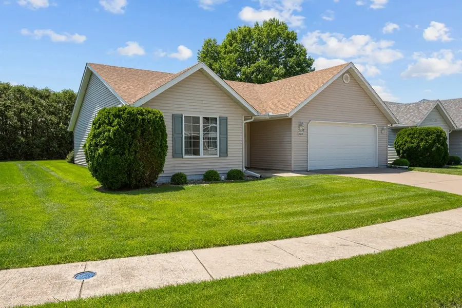 2012 Villa Pines Circle, Carbon Cliff, IL 61239 - #2