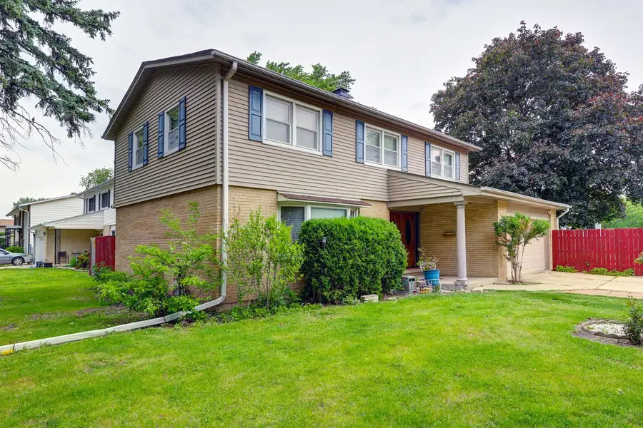 1423 S Cypress Drive, Mount Prospect, IL 60056 - #2