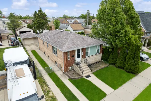 2841 N Neva Avenue, Chicago, IL 60634