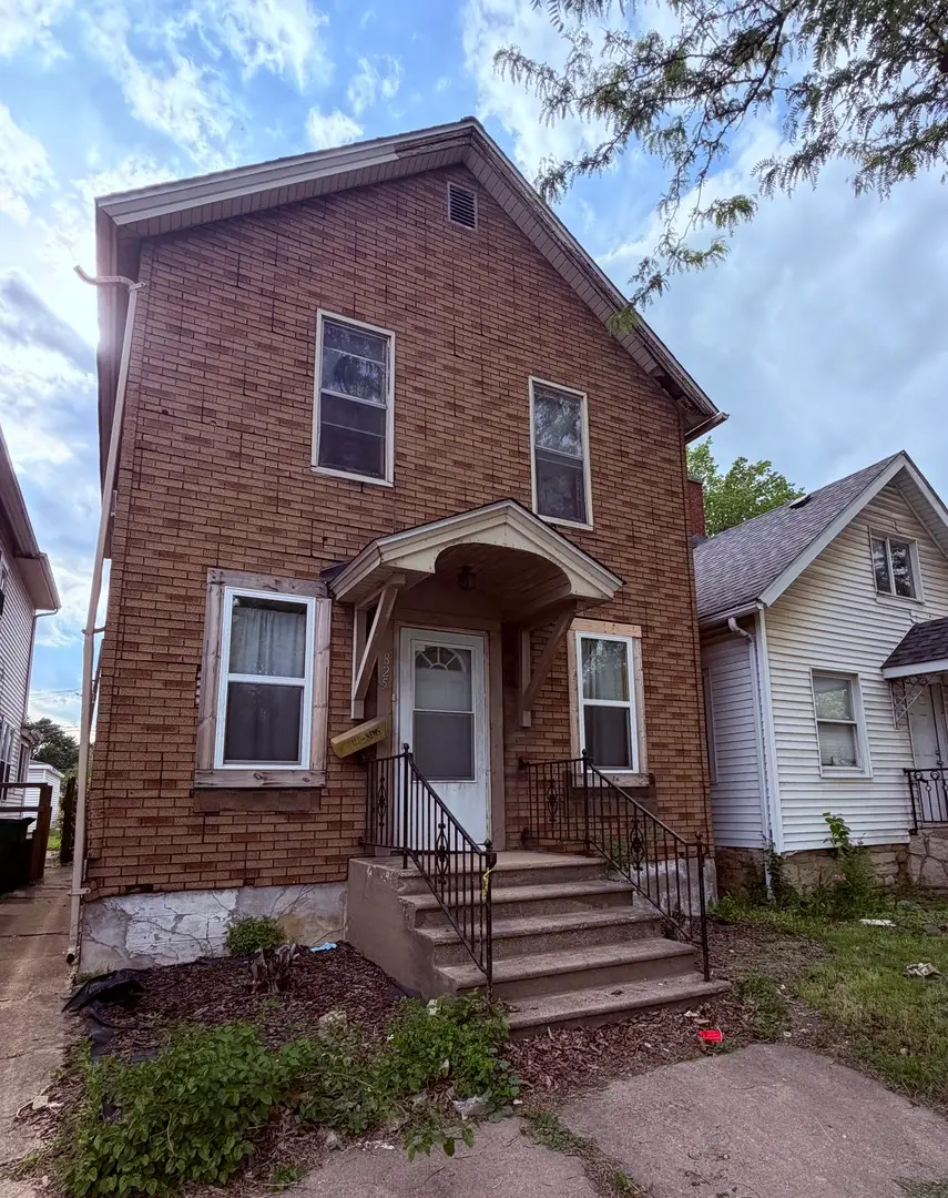 825 N Broadway Street, Joliet, IL 60435 - #1