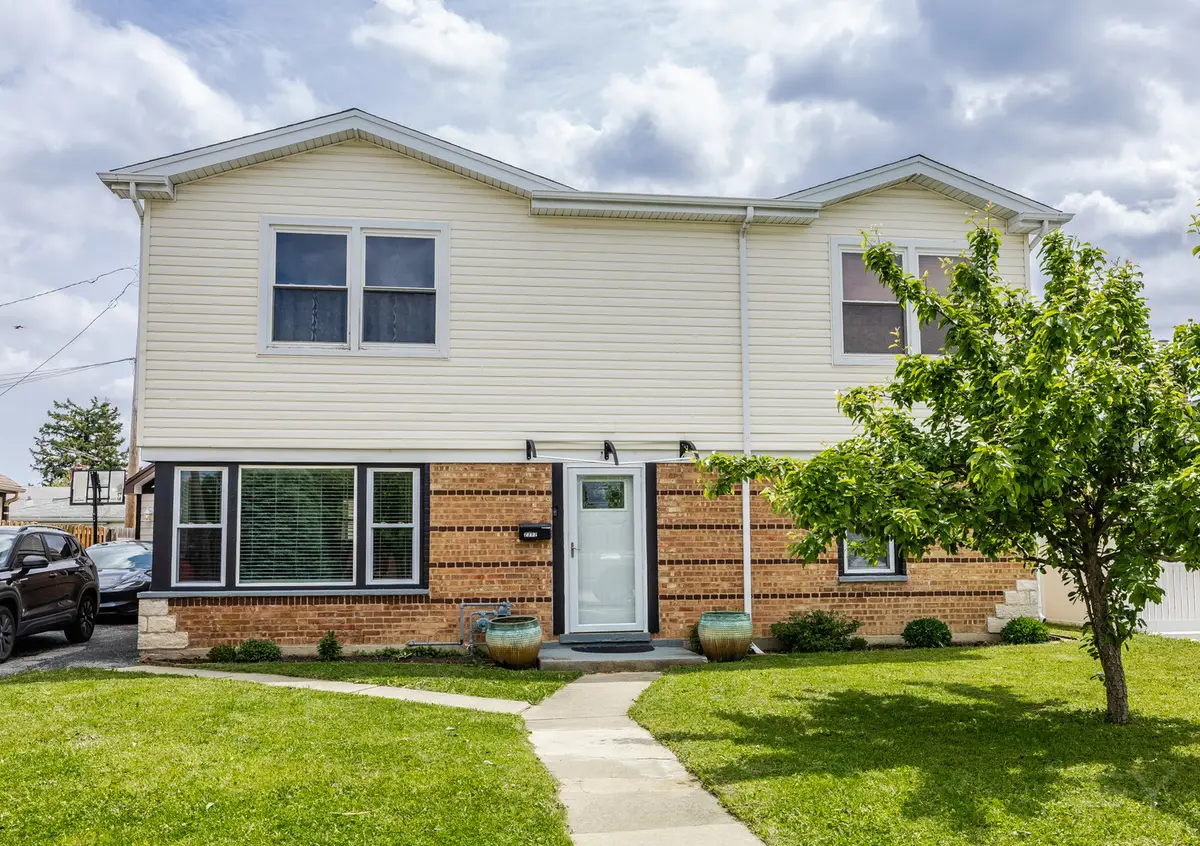 2717 Atlantic Street, Franklin Park, IL 60131 - #1