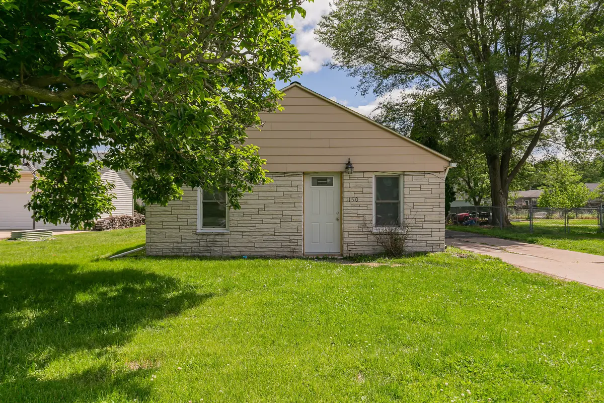 1150 48th Street, Moline, IL 61265 - #1