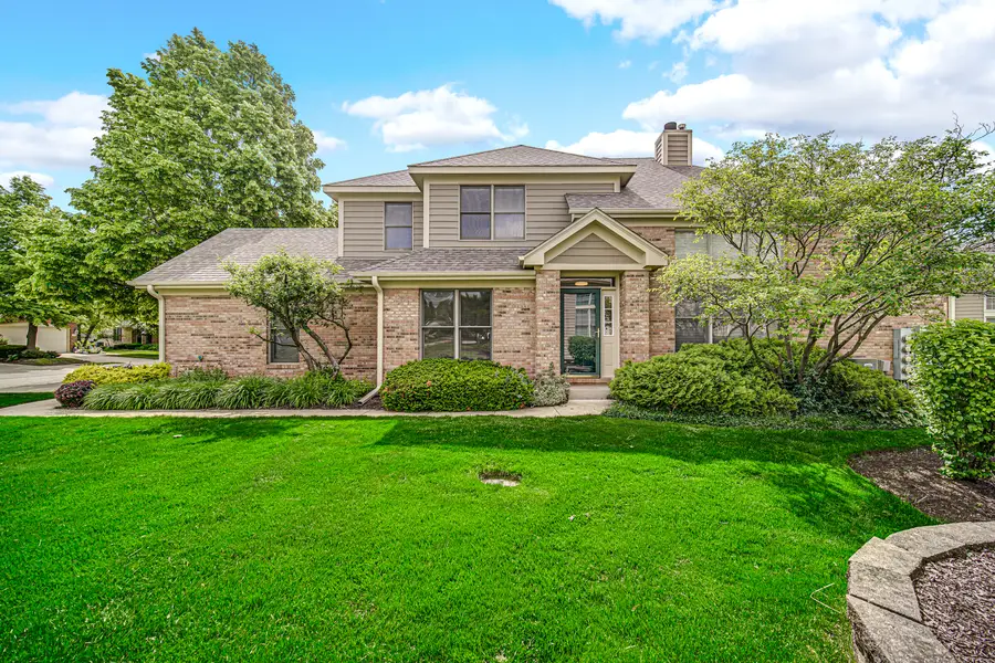 815 King Henry Lane, Saint Charles, IL 60174 - #3