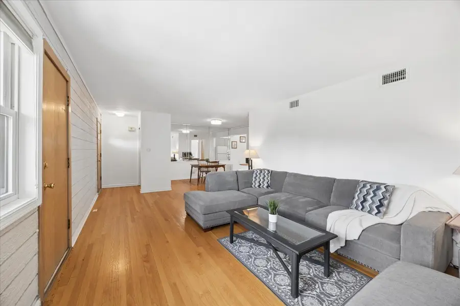 5 Garden Drive #5, La Grange Park, IL 60526 - #2