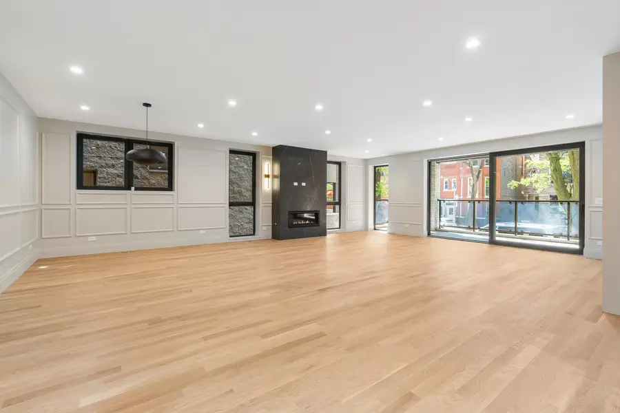 822 W Aldine Avenue #1, Chicago, IL 60657 - #2