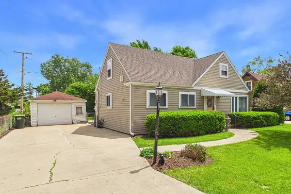921 N Harold Avenue, Melrose Park, IL 60164