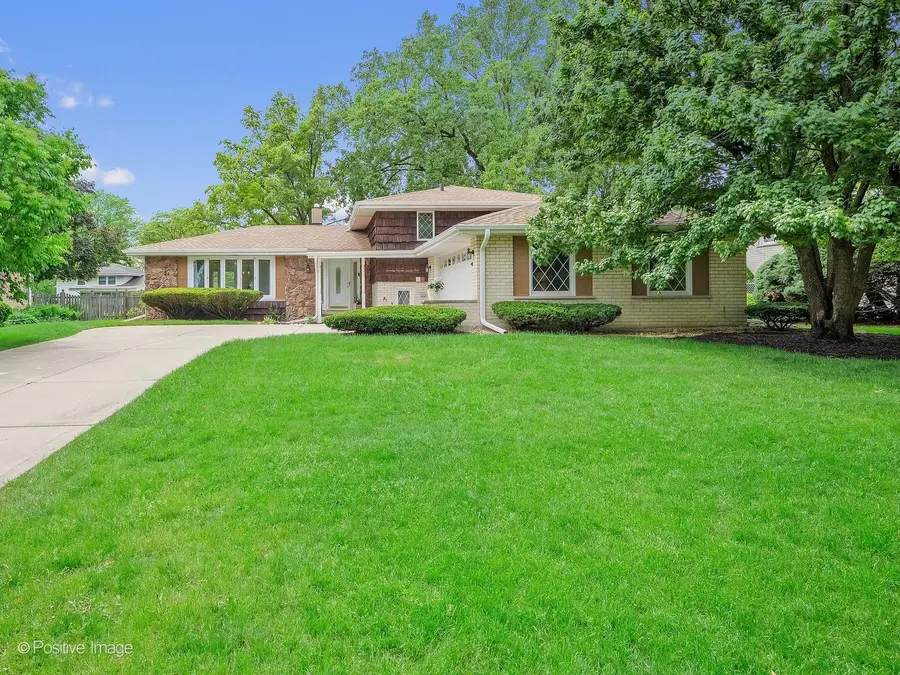 7724 Knottingham Lane, Downers Grove, IL 60516 - #2