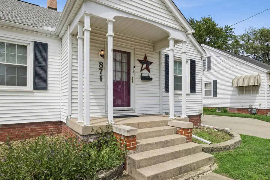 871 E Fremont Street, Galesburg, IL 61401 - #2