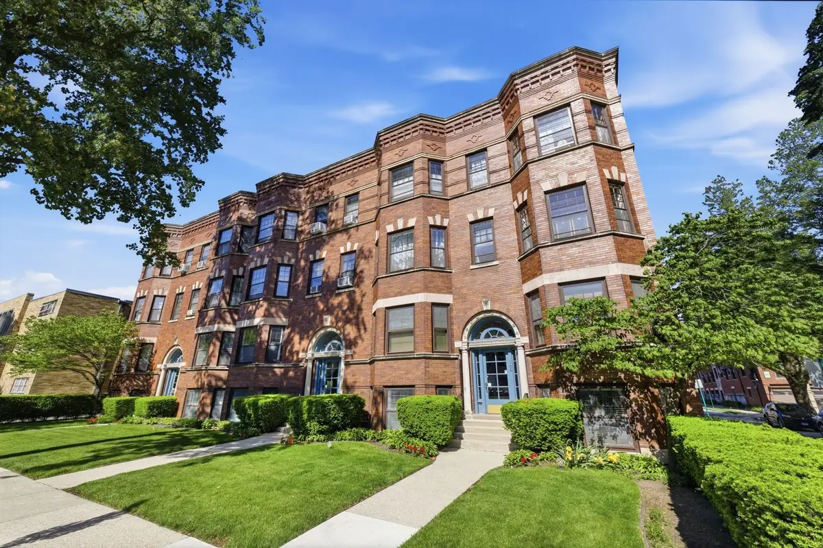 206 N Kenilworth Avenue #B, Oak Park, IL 60302 - #1