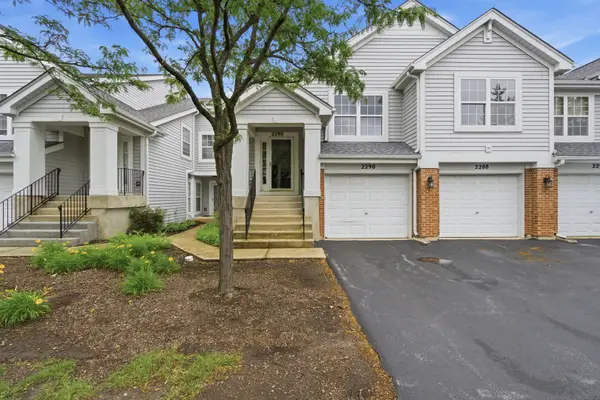 2290 Scott Lane #2290, Aurora, IL 60502