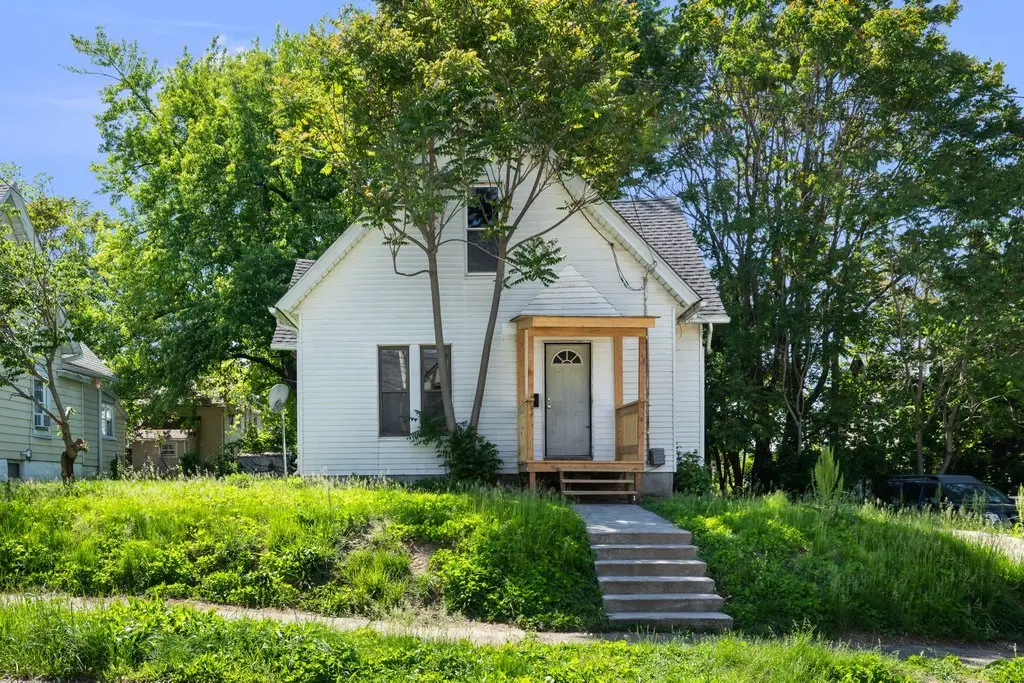 811 15th Street B, Moline, IL 61265 - #1