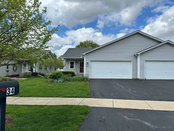 34 S Juniper Drive, North Aurora, IL 60542