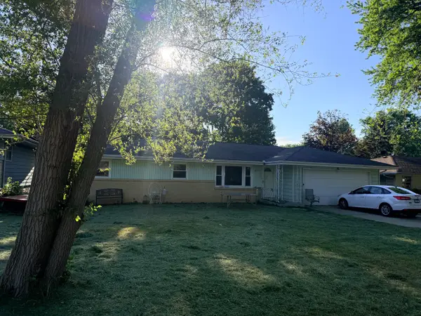6859 Vesta Drive, Rockford, IL 61109
