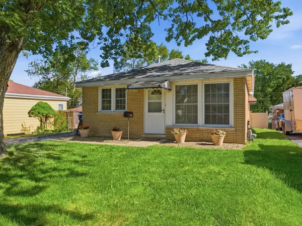 7433 W 114th Street, Worth, IL 60482