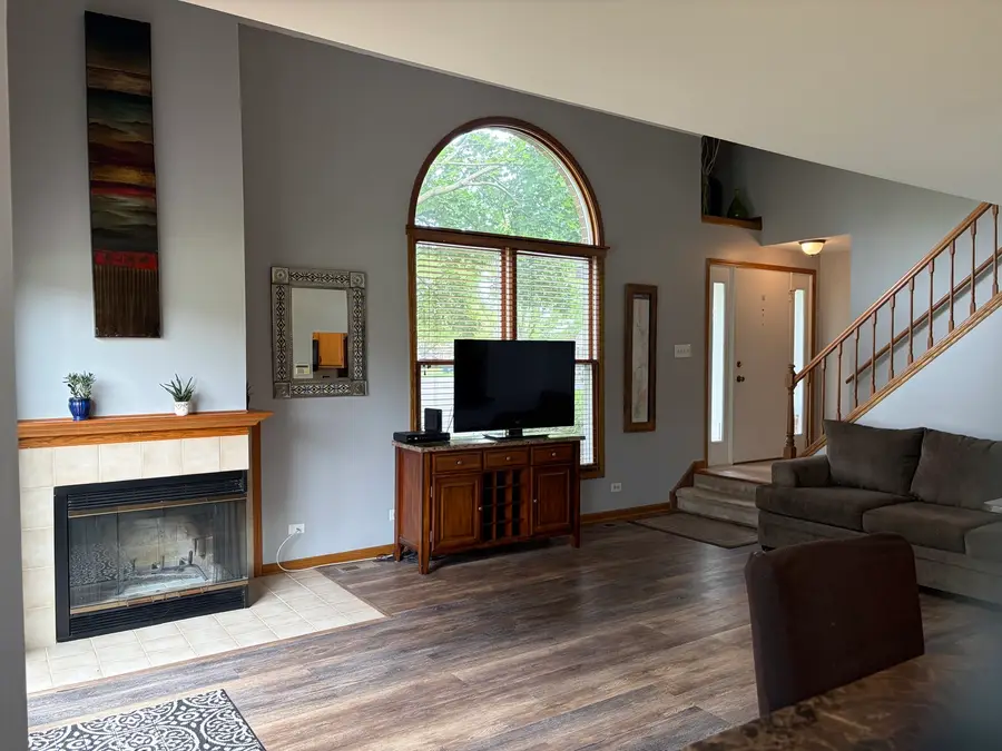 1511 Barrymore Drive, Darien, IL 60561 - #2