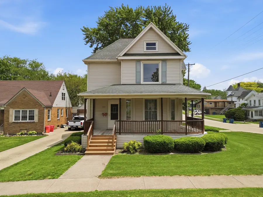 722 Highland Avenue, Dixon, IL 61021 - #2