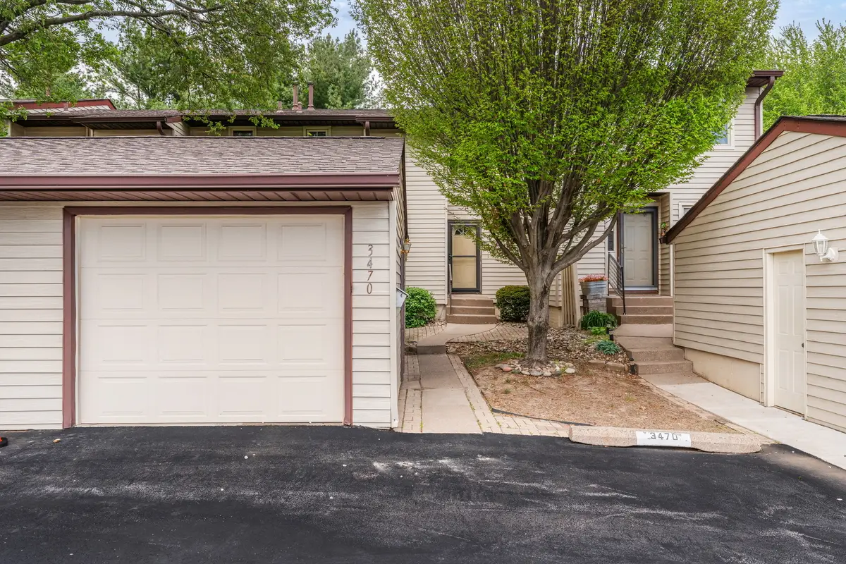 3470 Johnathan Avenue, Bettendorf, IA 52722 - #1