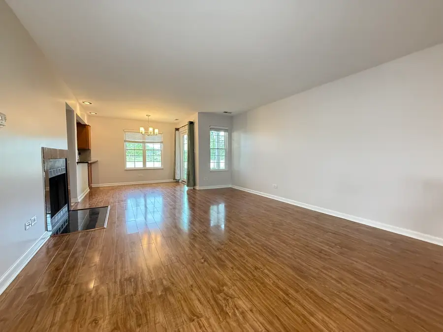 1757 Eastwood Court #4, Schaumburg, IL 60195 - #3