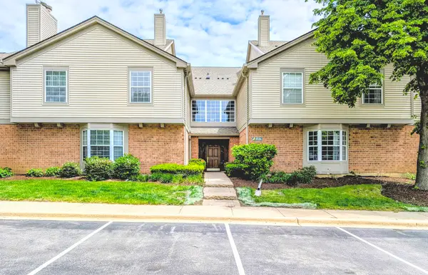 1751 Sleepy Hollow Court #7, Schaumburg, IL 60195