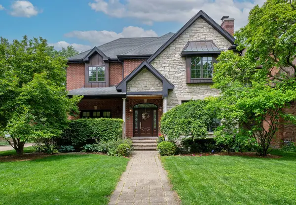 1110 S Washington Avenue, Park Ridge, IL 60068