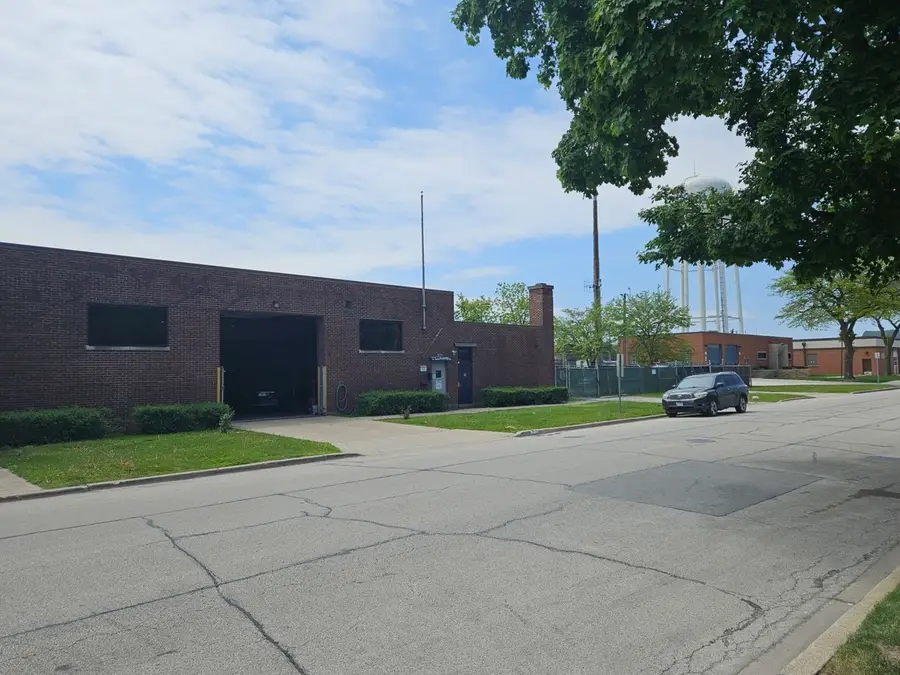 7225 W 59th Street, Summit, IL 60501 - #2
