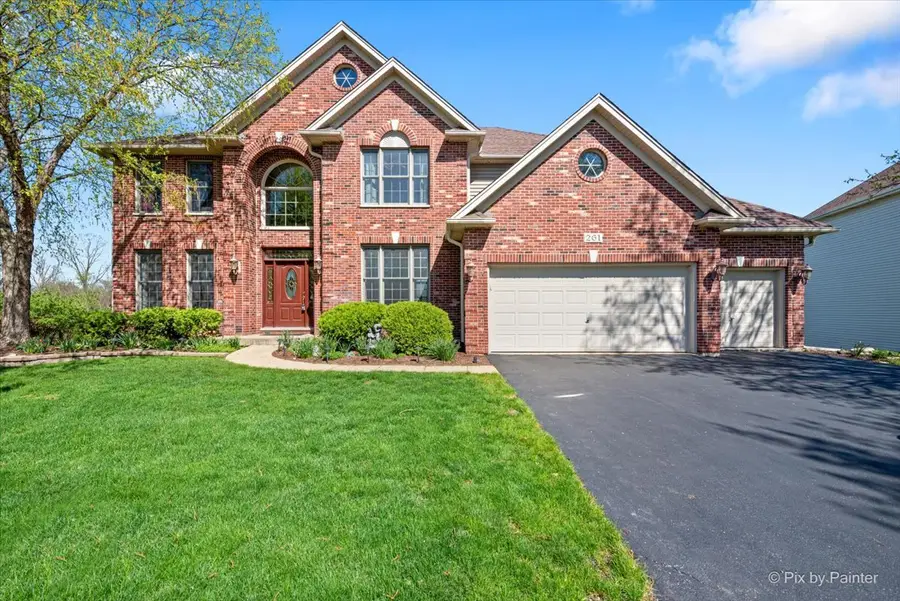 261 Johnson Woods Drive, Batavia, IL 60510 - #2