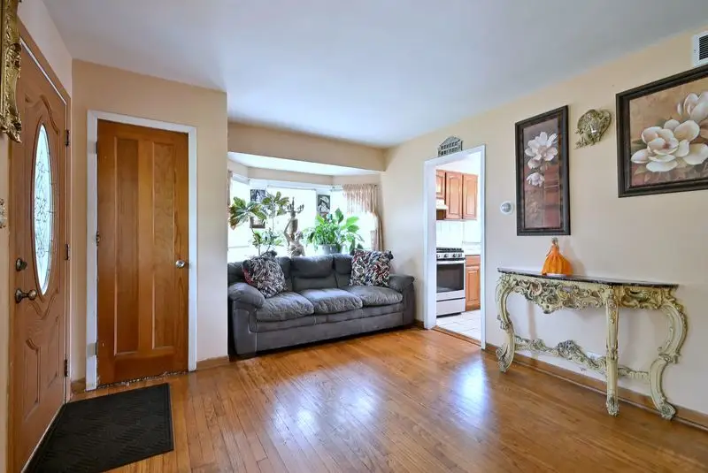 236 E Armitage Avenue, Northlake, IL 60164 - #3