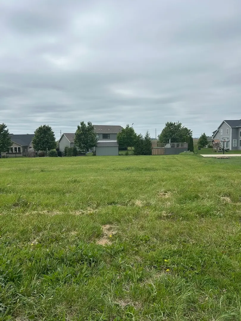 1403 S Mclean Street, Hudson, IL 61748 - #2