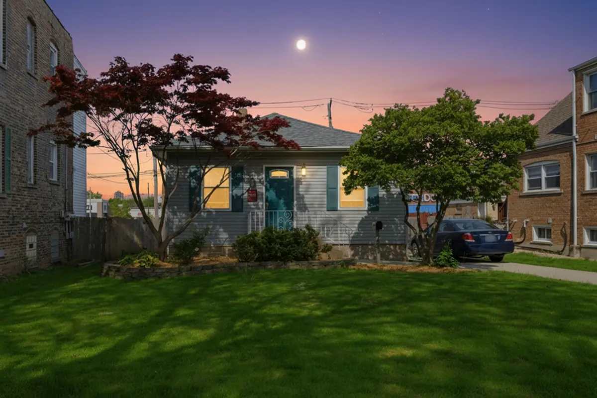 9526 S Claremont Avenue, Chicago, IL 60643 - #1