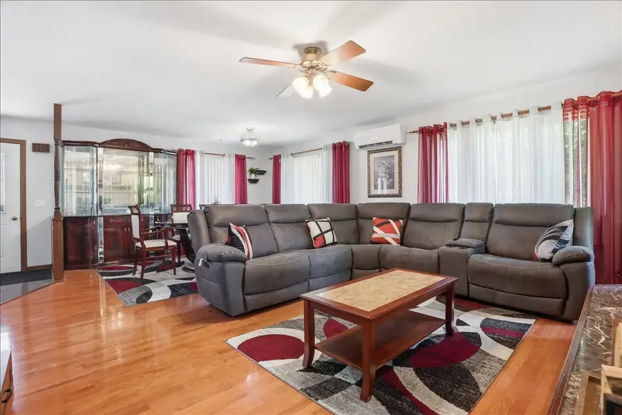 300 Old Mill Lane, Hampshire, IL 60140 - #3