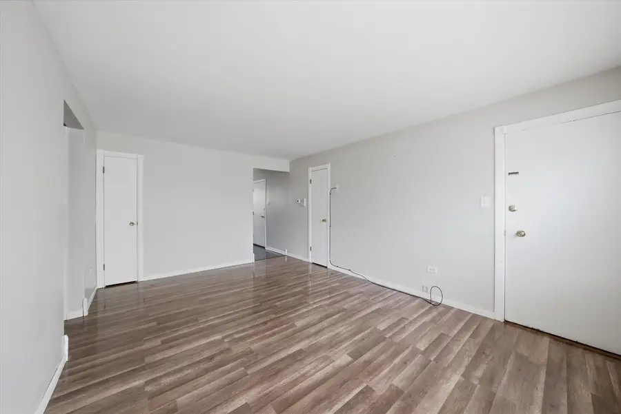 10108 S Pulaski Road #1s, Oak Lawn, IL 60453 - #2