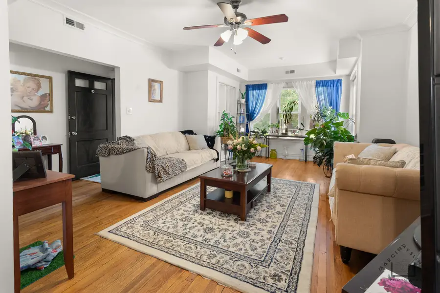5041 W Agatite Avenue, Chicago, IL 60630 - #3