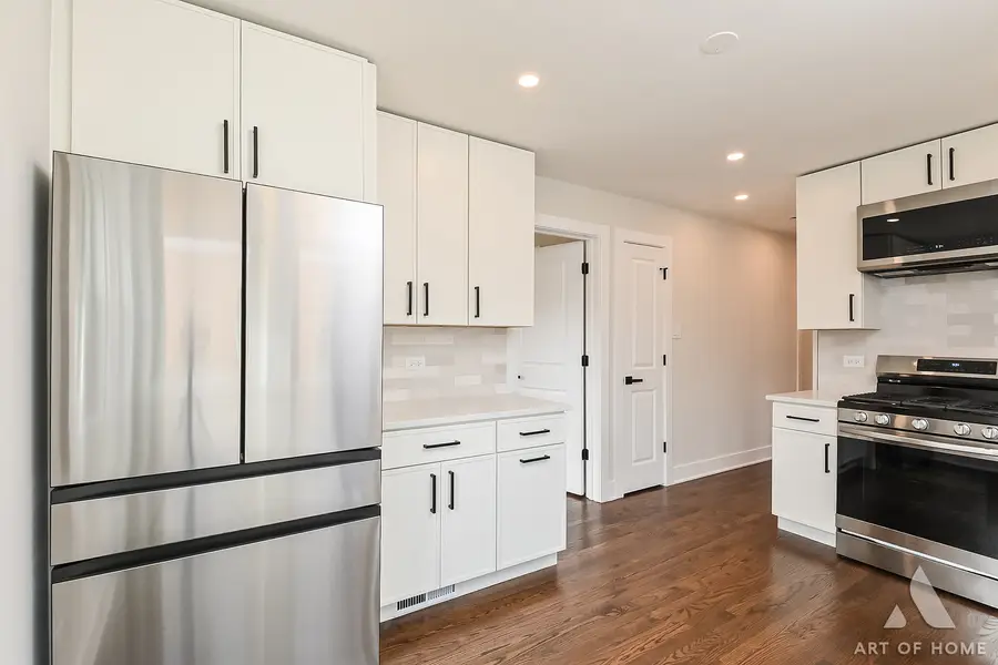 10455 S Whipple Street, Chicago, IL 60655 - #3