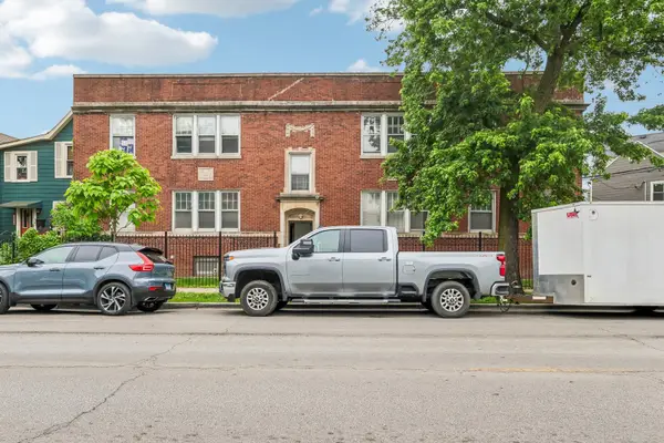 4247 W Addison Street, Chicago, IL 60641