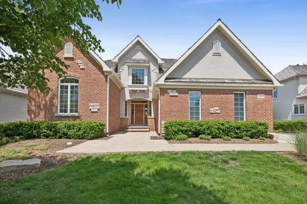 1029 Ridgeview Drive, Inverness, IL 60010